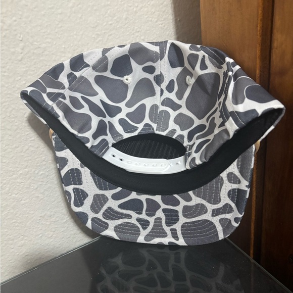 Southern String Hat - Picture 2 of 2